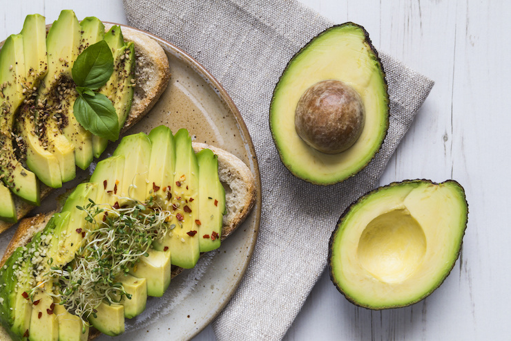Avocados - one of the 8 essential superfoods for weight loss | the Progress app