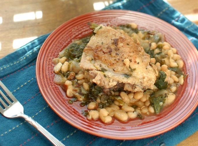 Slow-Carb Dinner Recipes - Braised Chicken Thighs with Spinach and White Beans by Two Lucky Spoons