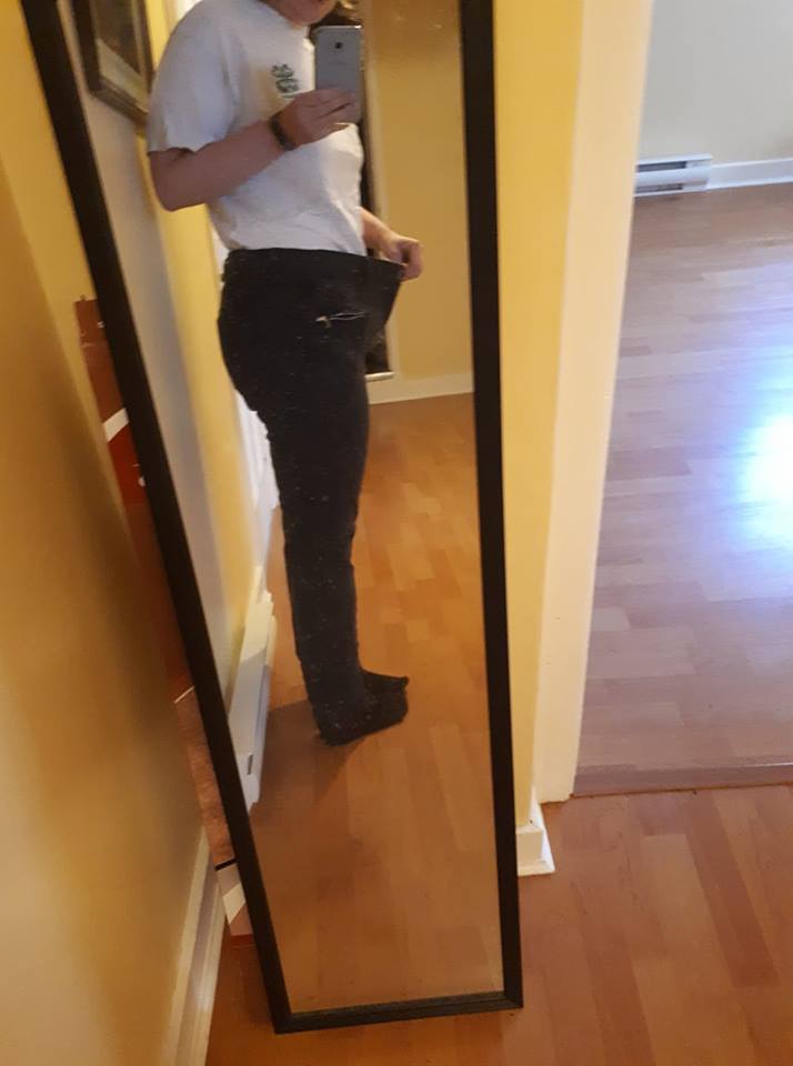Kendra wearing her size 18 pants, after losing 60 lbs